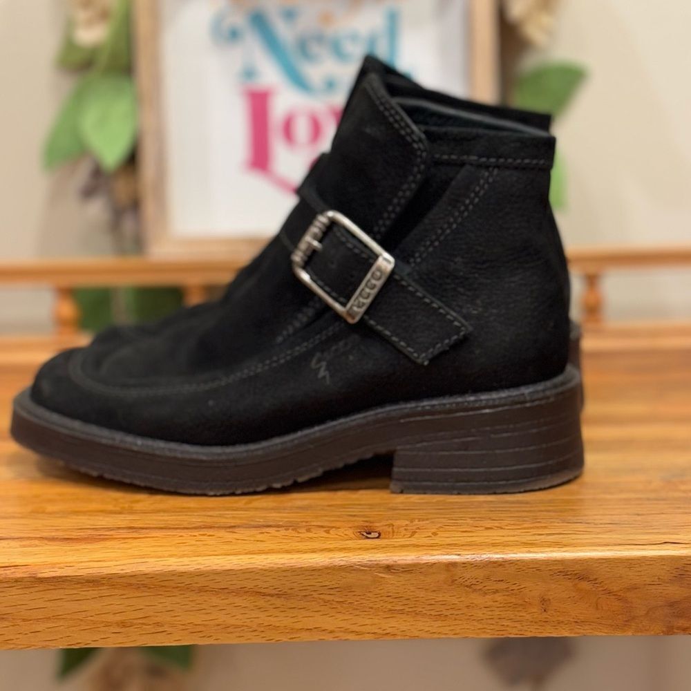 Ecco Women's Suede Leather Water-Resistant buckle Ankle Boots Black Size 37
